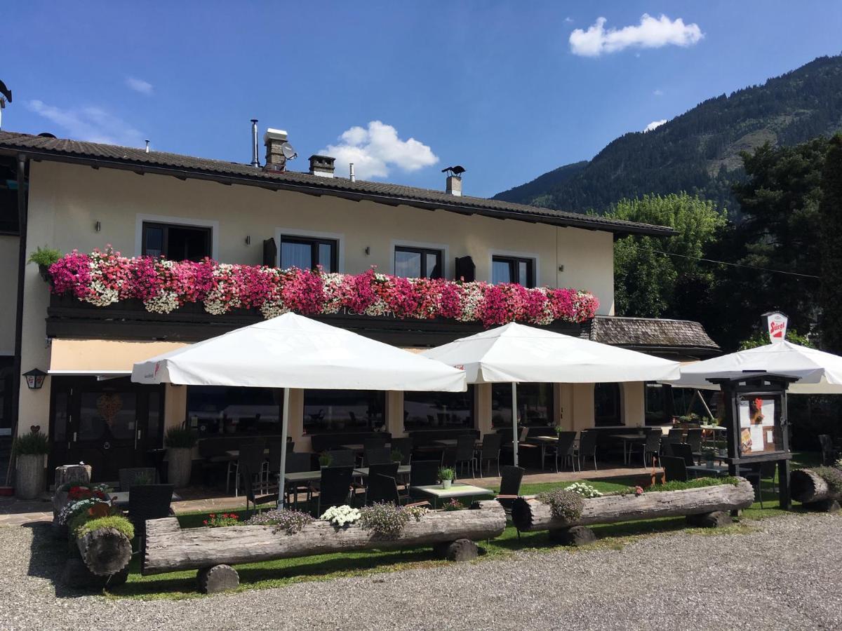 Restaurant Gaestehaus Wiesenheim Uderns Exteriér fotografie